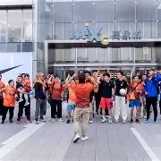 C7娱乐官方网站-明星球员大放异彩,引爆球迷热情的视频