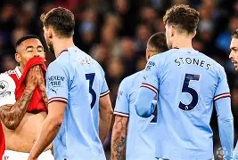 包含全新赛季英超精彩纷呈，球队实力得到考验的词条